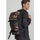Urban Classics / Traveller Backpack black/camo